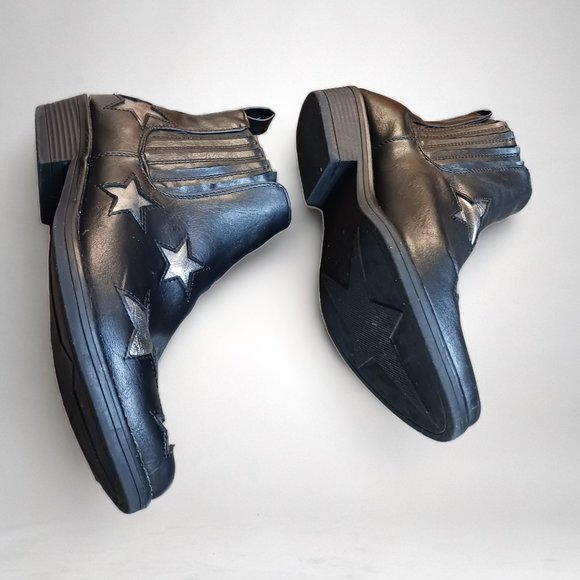 Seven7 Black Faux Leather Rockstar Silver Star Booties Ankle Boots  Size 9 - Picture 6 of 10